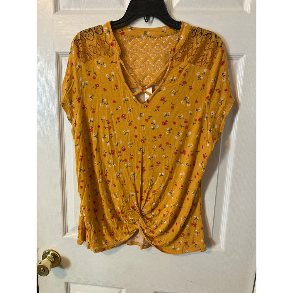 No Boundaries Mustard Yellow Floral Crochet Lace Twist Front Top 3XL XXXL